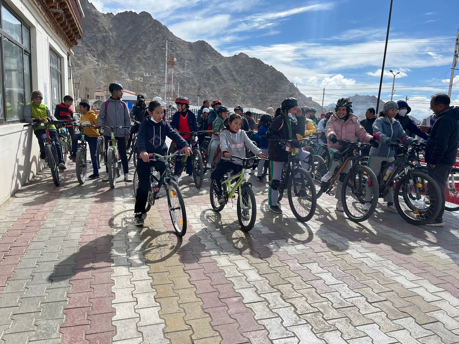 NCD Cell, NHM Ladakh organizes the “Cycling Event” Cycle for Health